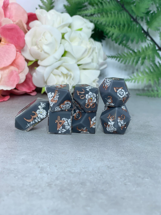 Charcoal | Filigree Dice | 7 Piece Polyhedral Set