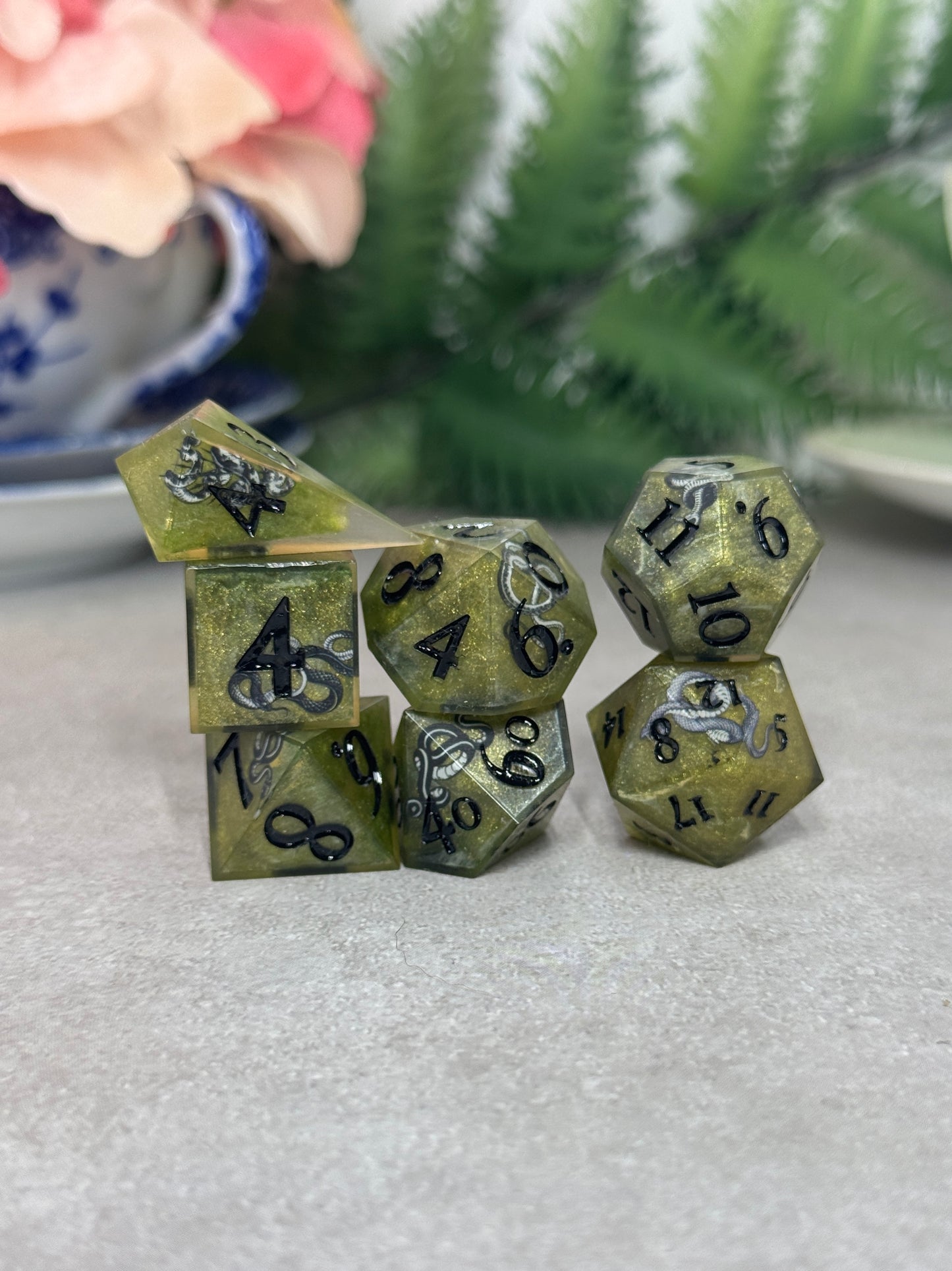 Opheodrys | 7 Piece Polyhedral Dice Set