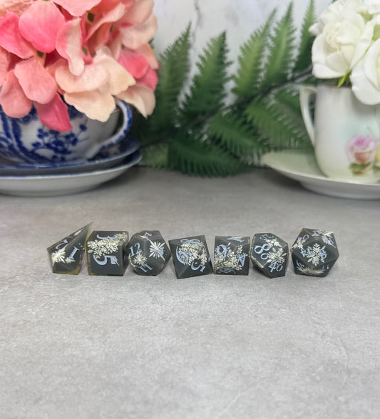 Midwinter Morning| 7 Piece Polyhedral Dice Set