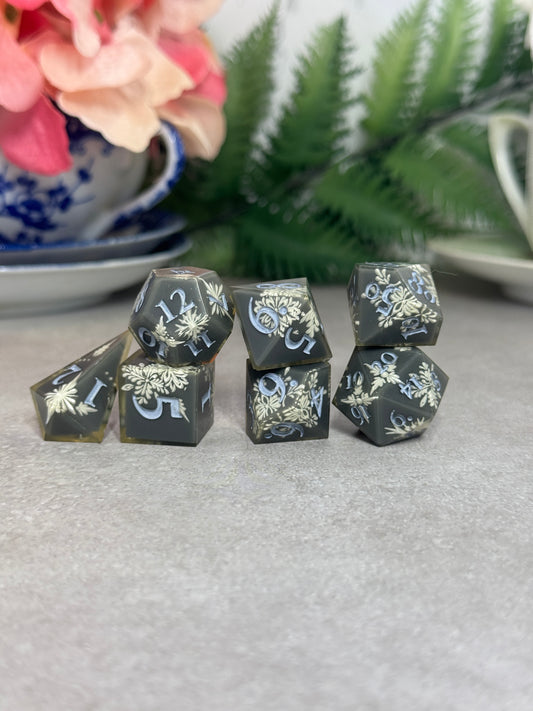 Midwinter Morning| 7 Piece Polyhedral Dice Set