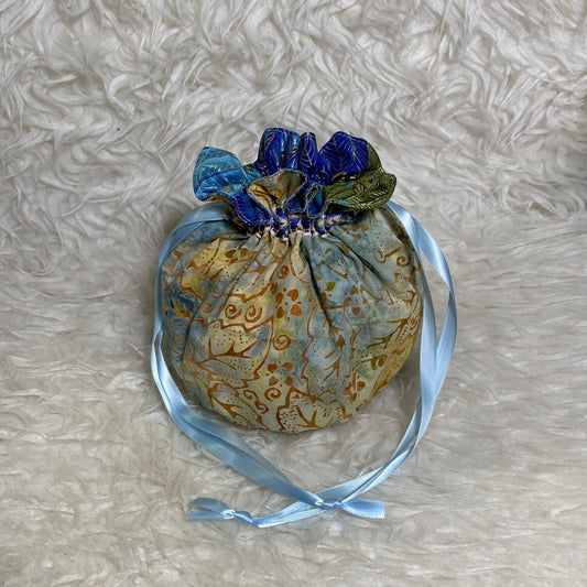 Knowledge Dice Bag