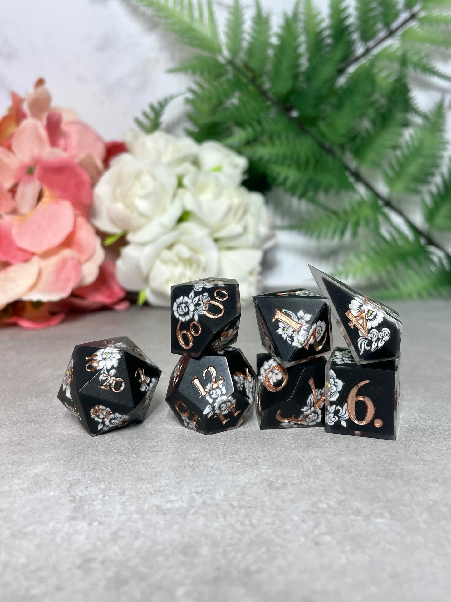 Black | Filigree Dice | 7 Piece Polyhedral Set